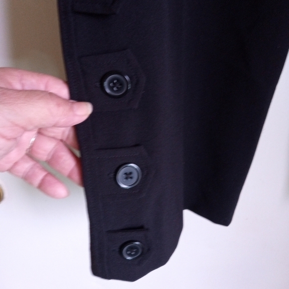 Larry Levine cropped black pants women size 8 - Picture 3 of 8